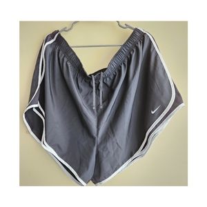 New Nike Dry-fit Women's Running Short in Black/white Size|3XL
